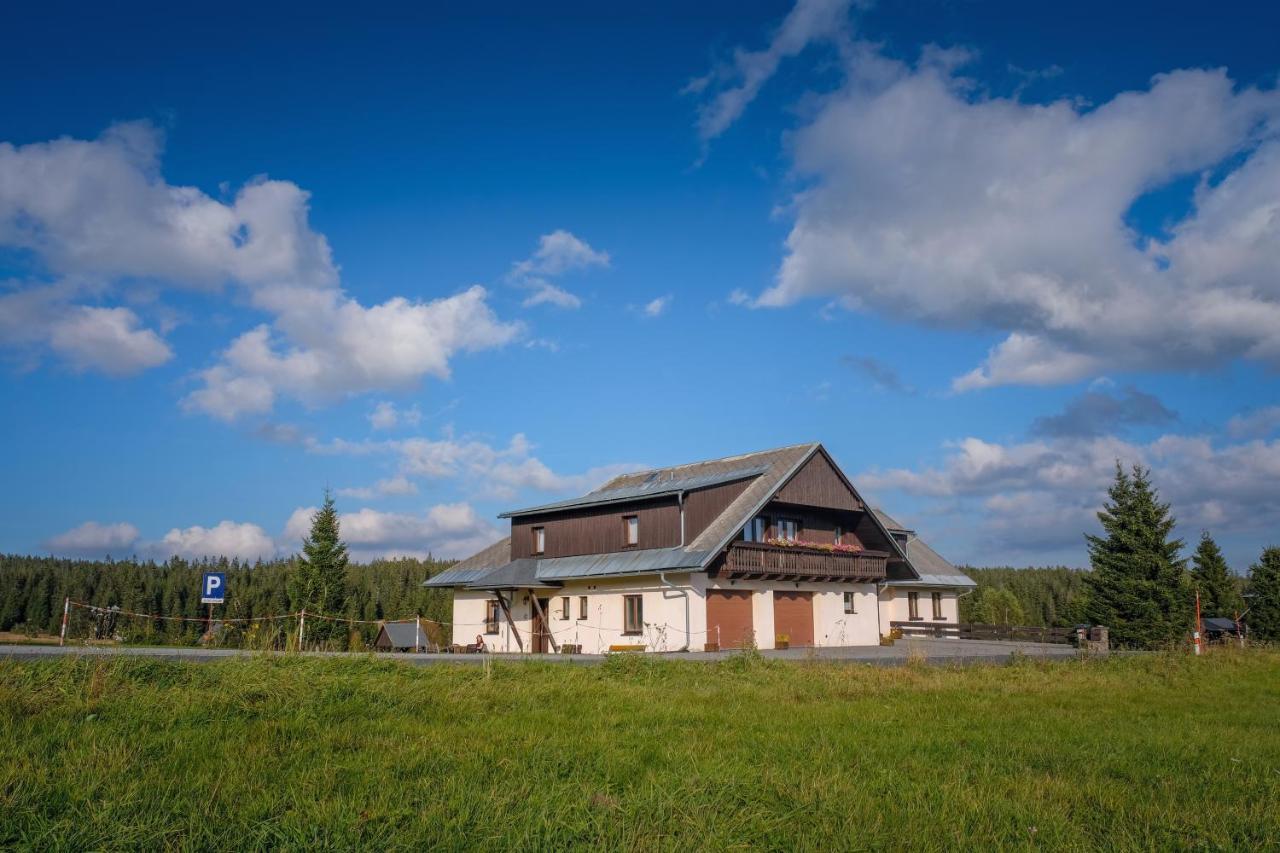 Horská Kvilda - Ubytování U Chvalů Exteriér fotografie